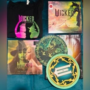 Wicked / Wicked For Good - Vinyl Set (2 - Double LP) + 2 Slip Mats / + M t-shirt